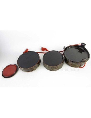 Japanese Vintage Lacquered Wooden Bowls with lid - set of 2